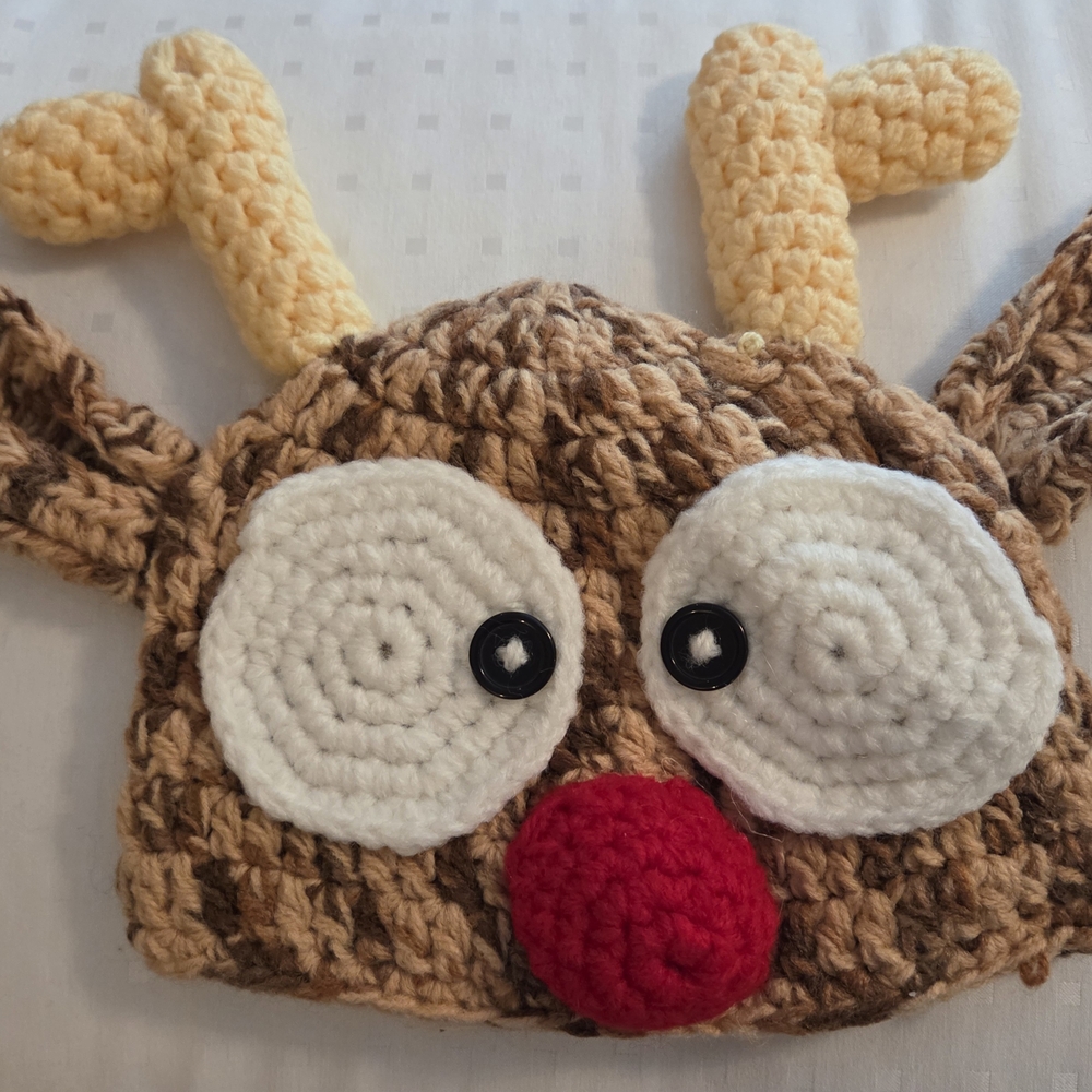 Crochet Reindeer Hat with Antlers
